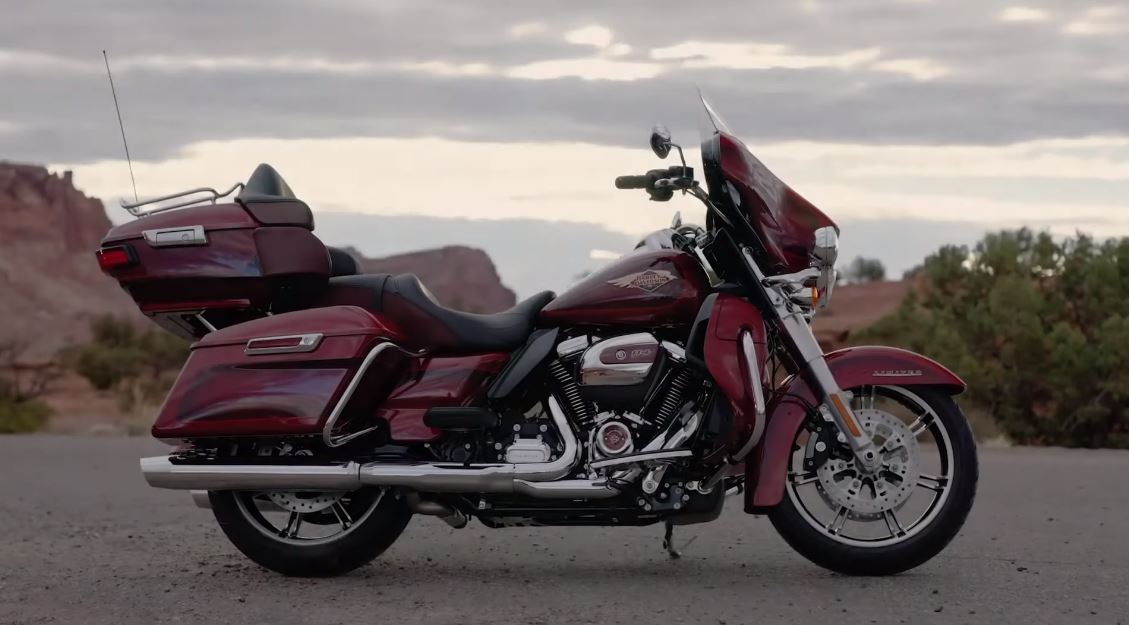14 Best Touring Motorcycles For Beginners Your Motor Geek