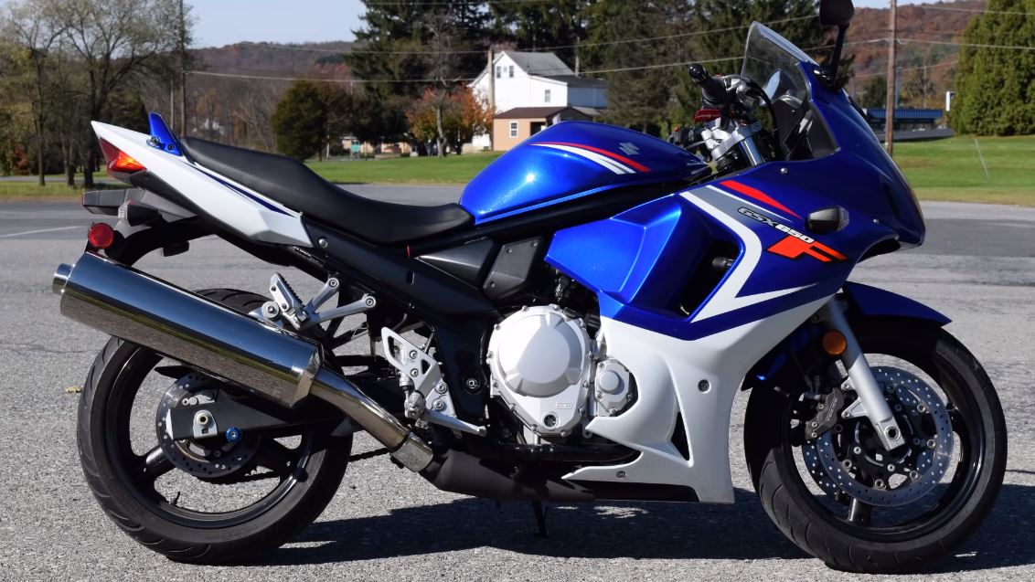 14 Best Touring Motorcycles For Beginners – Your Motor Geek