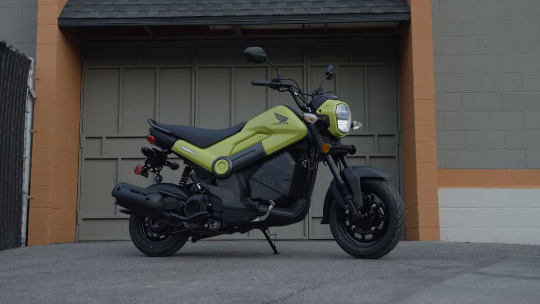 Honda Grom VS Monkey [Which Is Best?] Your Motor Geek